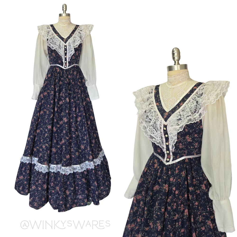 Gunne Sax Vintage 70s Maxi Dress S 9 Blue Floral Lace Prairie Calico Victorian
